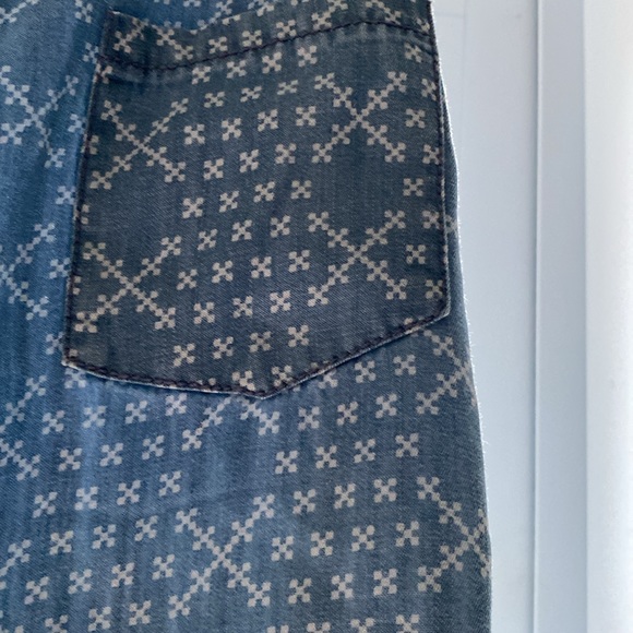 Life in progress top - Picture 3 of 3